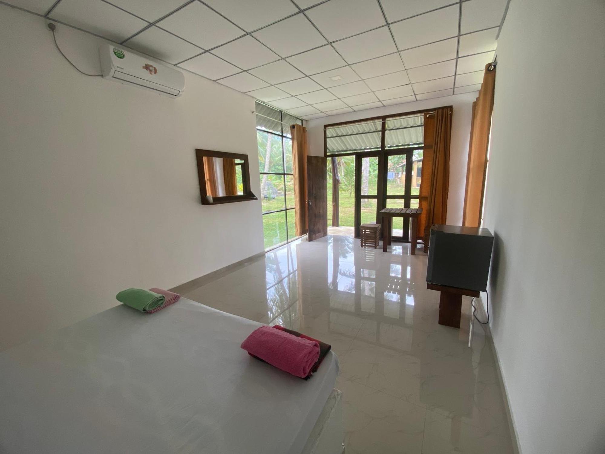 Paramount Safari Cottage Udawalawe Ngoại thất bức ảnh